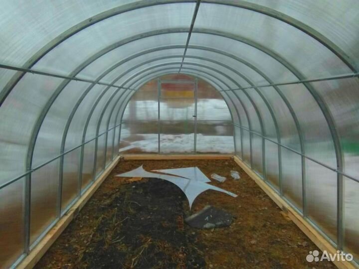 Теплица из поликарбоната