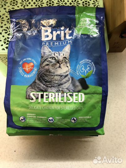 Корм 2 кг Brit Premium для кошек новый