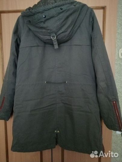Куртка демисезонная разм. 44