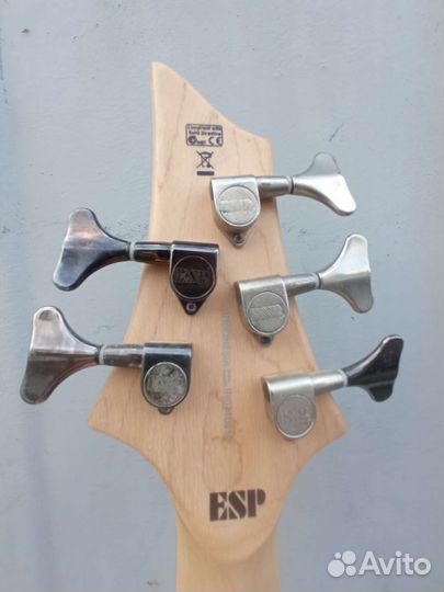 Бас гитара бас Ltd B55 б/у + комбик