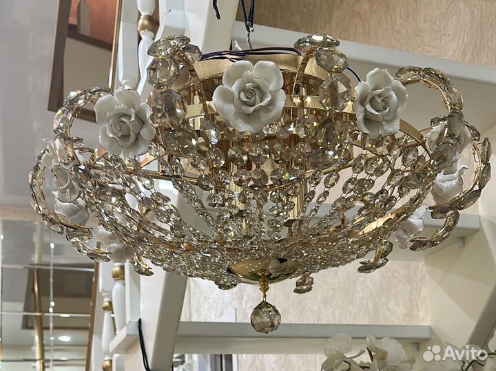 Хрустальная люстра большая на 20-30кв метров