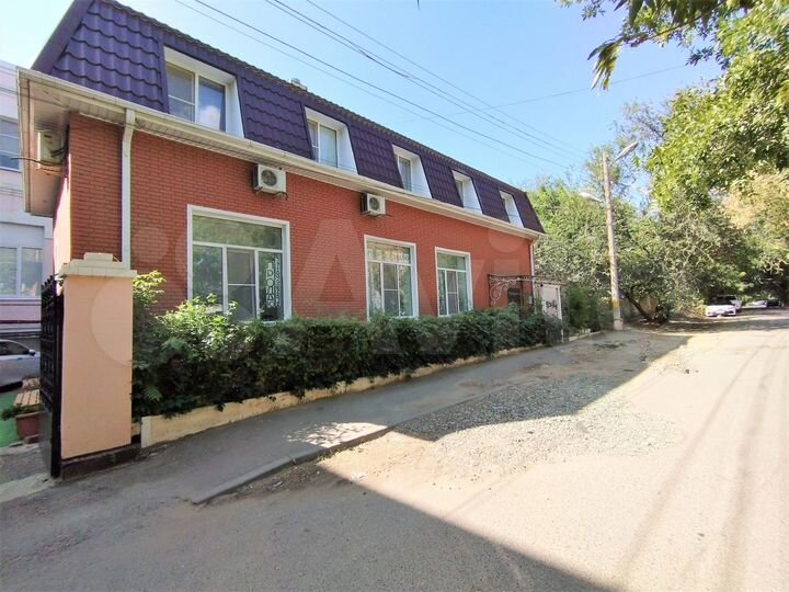 Дом 154 м² на участке 1,1 сот.