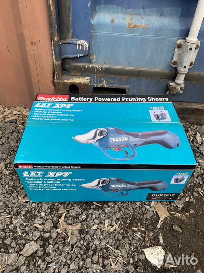 Секатор Makita dup361z