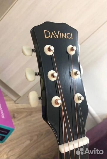 Акустическая гитара