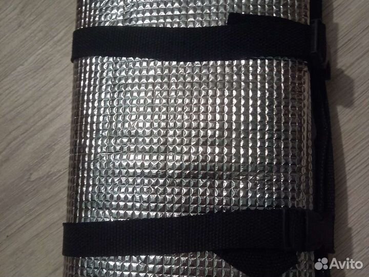 Солнцезащитный коврик на лобовое стекло