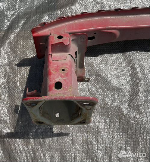 Усилитель переднего бампера Mazda 3 BK седан