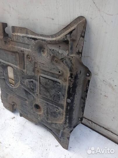 Защита двигателя A1665200142