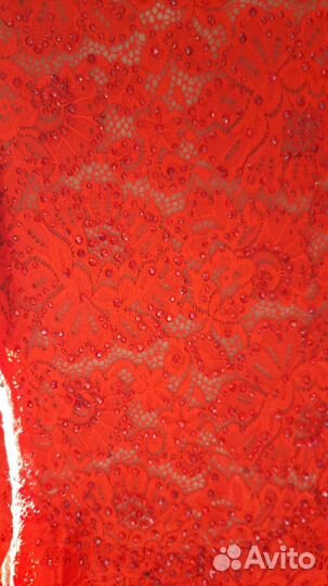 Платье для выступлений по фигурному катанию