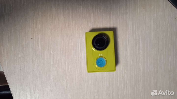 Экшн камера xiaomi yi