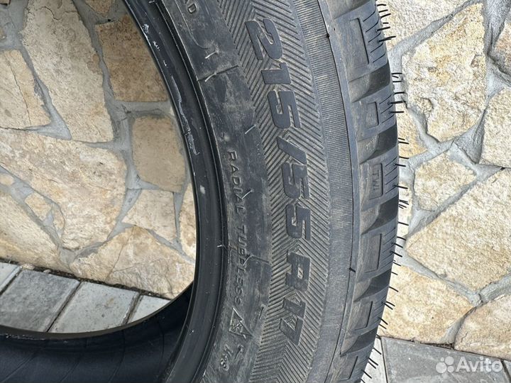 Bfgoodrich G-Force Stud 215/55 R17 98Q