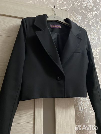 Укороченный пиджак