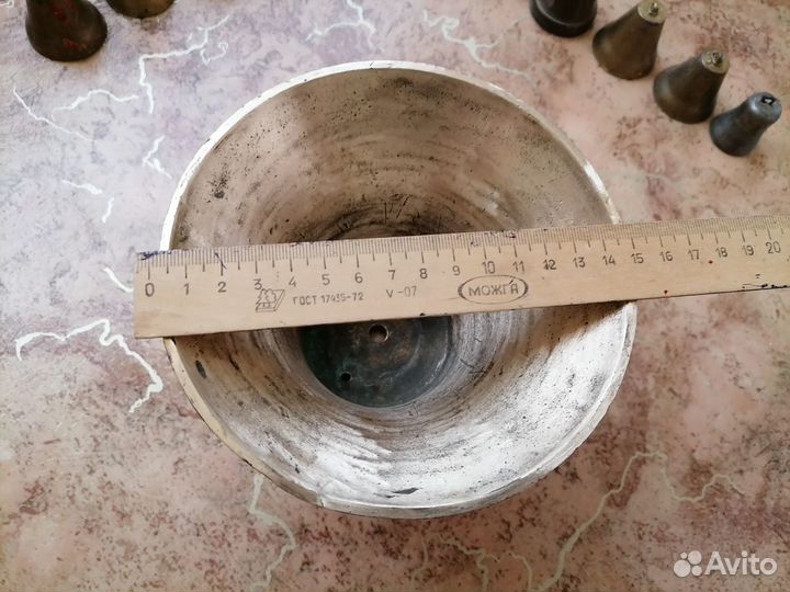 Колокол старинный