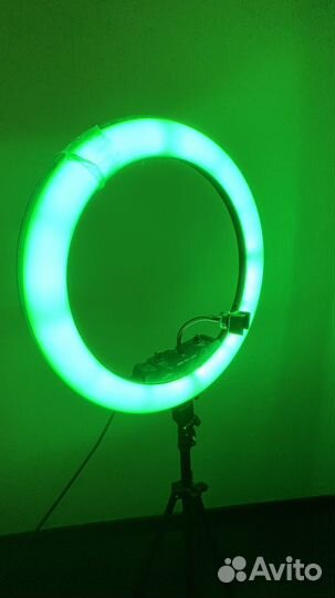 Кольцевая лампа со штативом