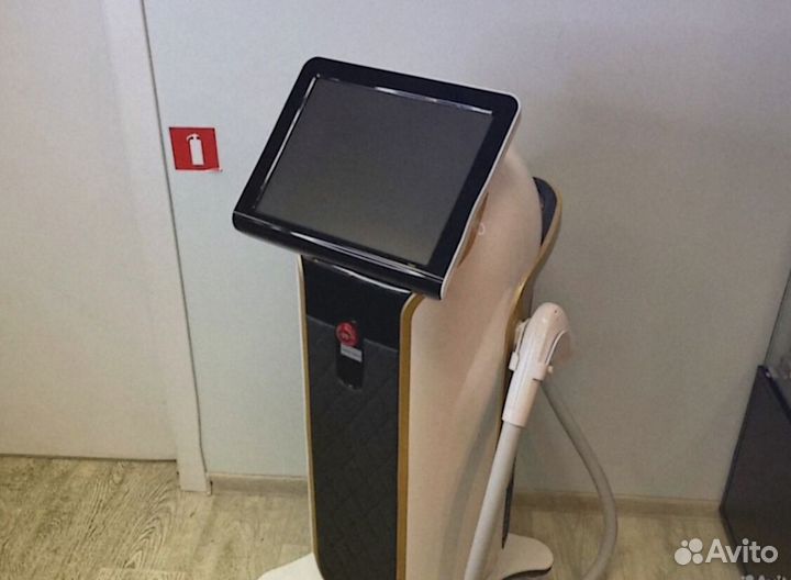 Диодный лазерный аппарат Голден блэк