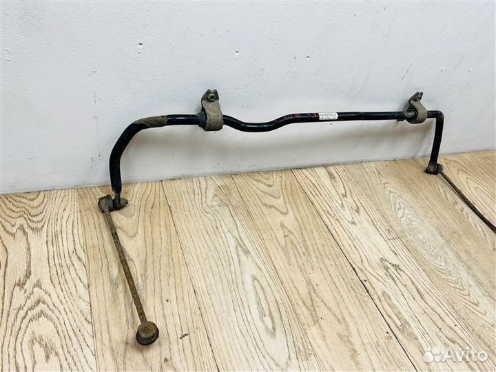 Стабилизатор передний Volkswagen Jetta 5 BVY 2.0