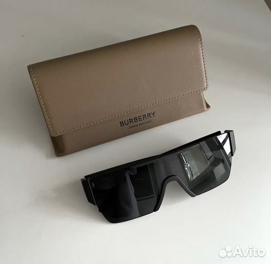 Очки Burberry BE4291