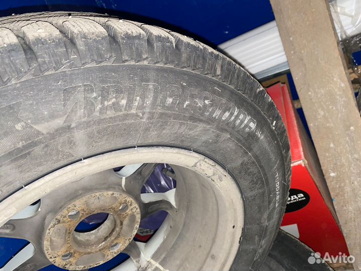 Bridgestone Ice Cruiser 7000S 175/70 R13 82