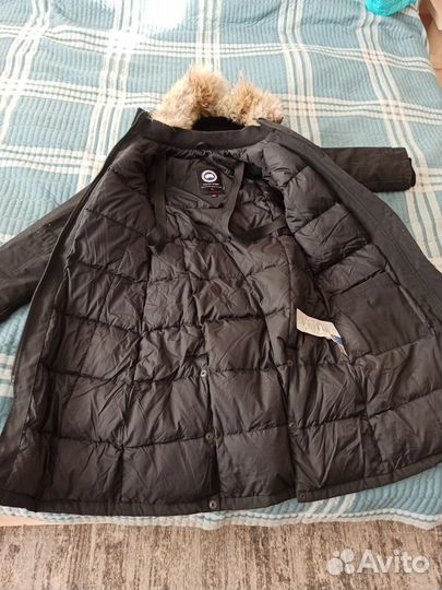 Пуховик парка Canada Goose