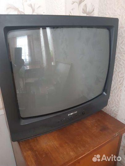 Телевизор samsung
