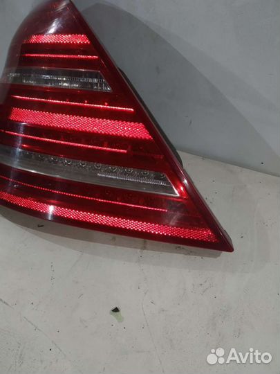 Фонарь левый правый Mercedes W221