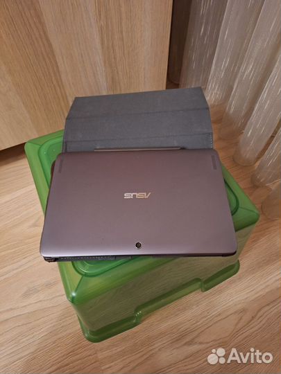Ноутбук asus