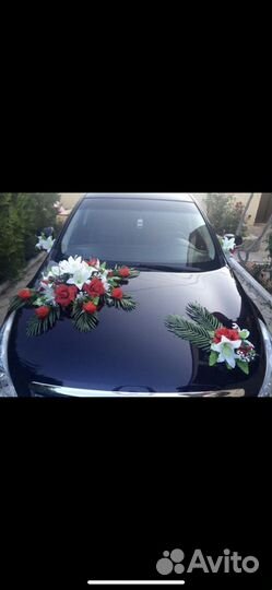 Аренда свадебных украшений на автомобиль
