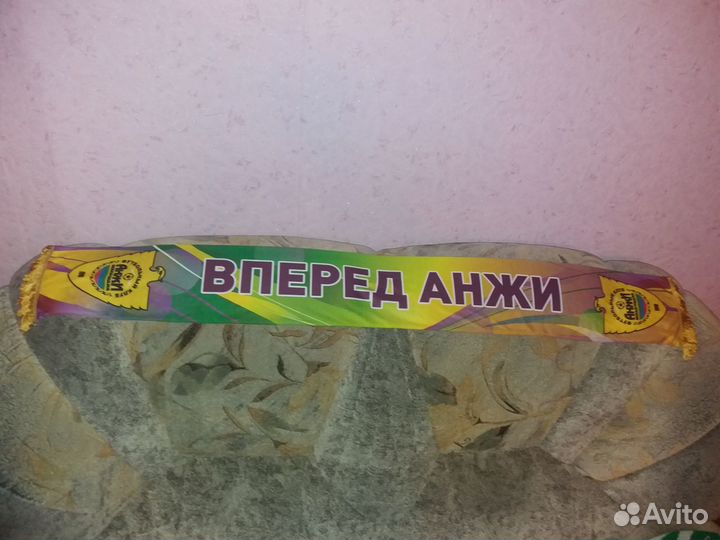 Шарфы и вымпелы футбол, хоккей