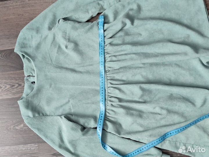 Платье вельветовое 42 44