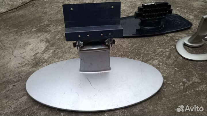 Подставки для телевизоров и другой аппаратуры