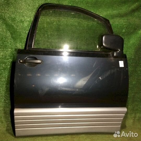 Дверь передняя правая Toyota Estima Emina CXR20