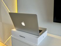 Apple MacBook Pro 13 with retina