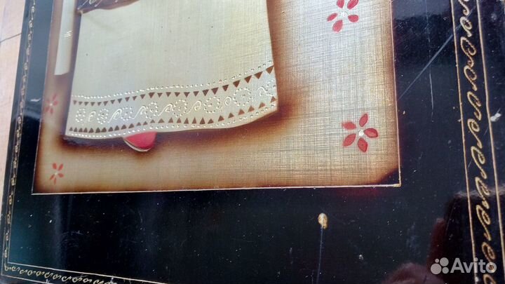 Картины на металле