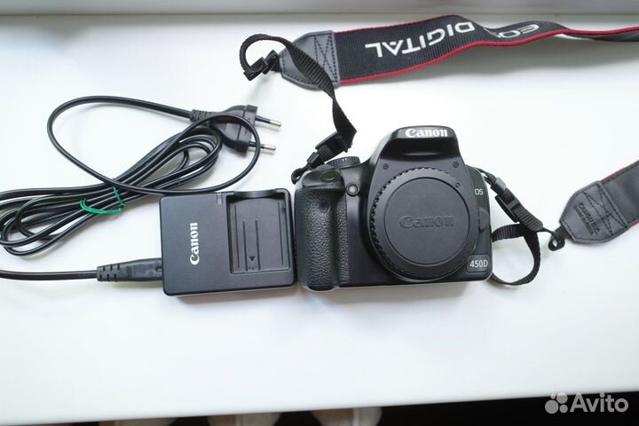 Фотоаппарат Canon 450D Body