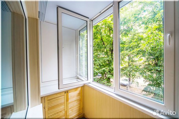 Остекление балконов и лоджий, отделка балкона