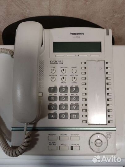 Системный телефон panasonic KX-T7630RU