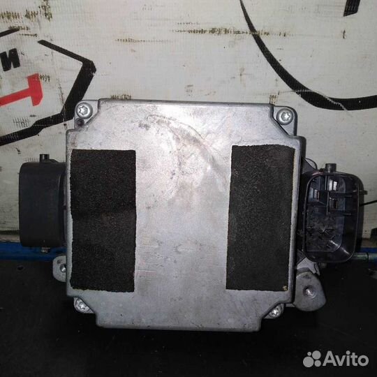 Блок управления рулевой рейкой toyota crown GRS180