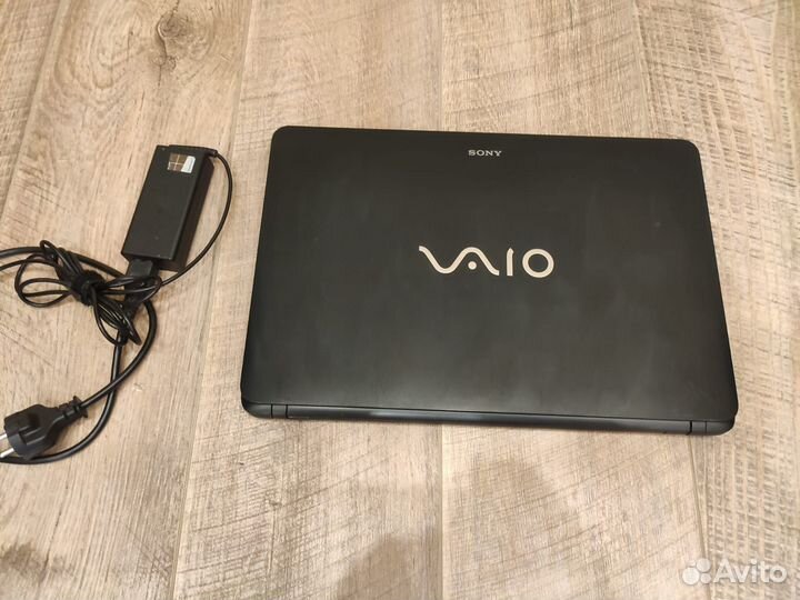 Sony Vaio i3 3217U/6gb/Nvidia-GT740/ssd120WD/Win10