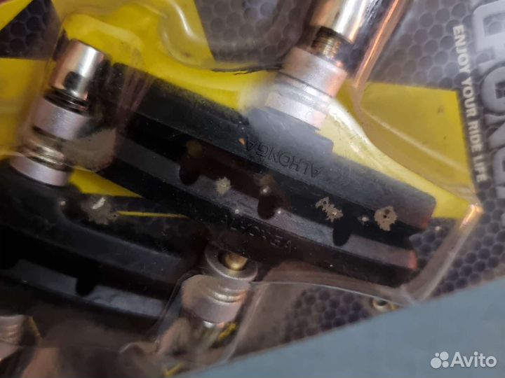 Велосипедные тормозные колодки alhonga