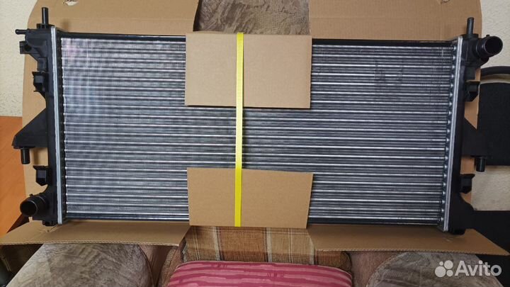 Радиатор охлаждения основной Пежо боесер 120 дв