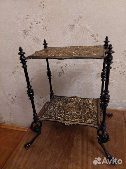 Этажерка ажурное литье