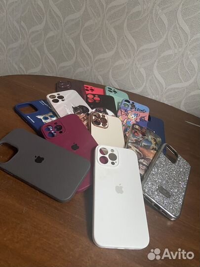 Чехлы на iPhone 13 Pro Max