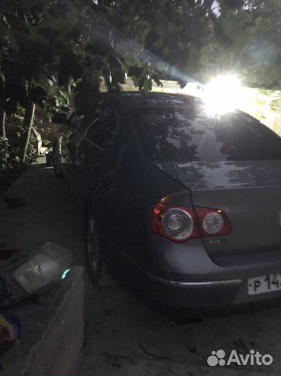 Капот на пассат б6