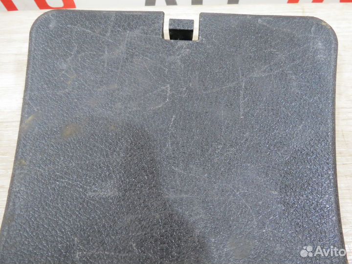 Заглушка LADA Vesta