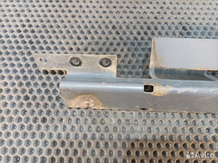 Кронштейн проводки шасси Daf XF105