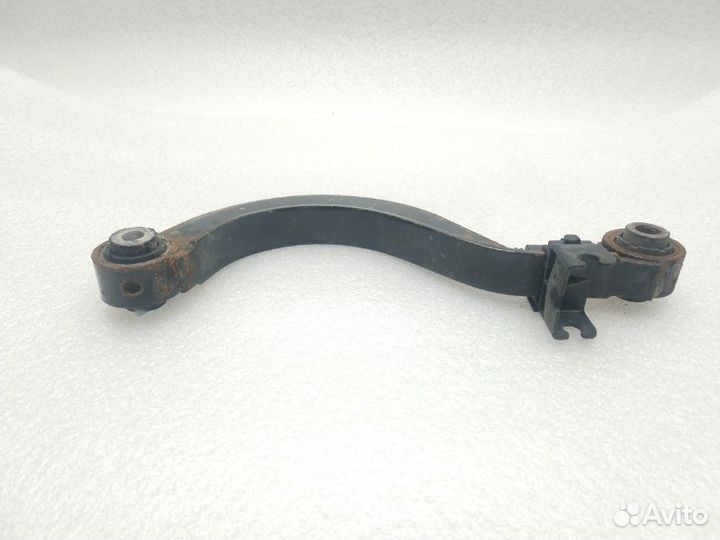 Рычаг поперечный задний Volkswagen Passat B7 cdab