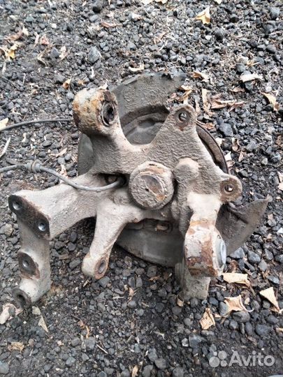 Задняя цапфа кулак ступица Ssang Yong Actyon New