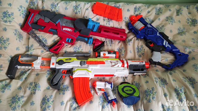 Nerf бластеры