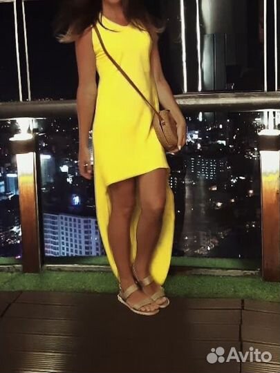 Вечернее платье