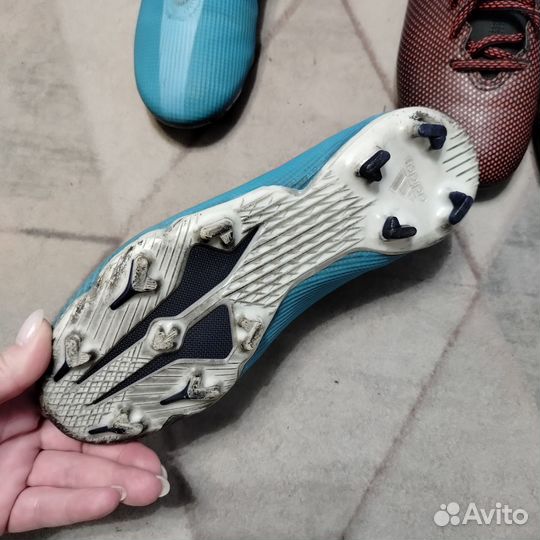 Футбольные бутсы adidas 36