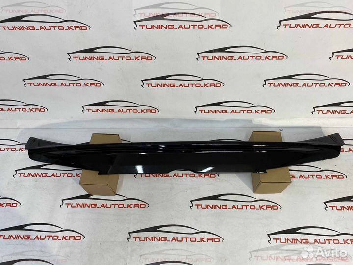 Спойлер Под стекло Lexus LX570 Wald N0117